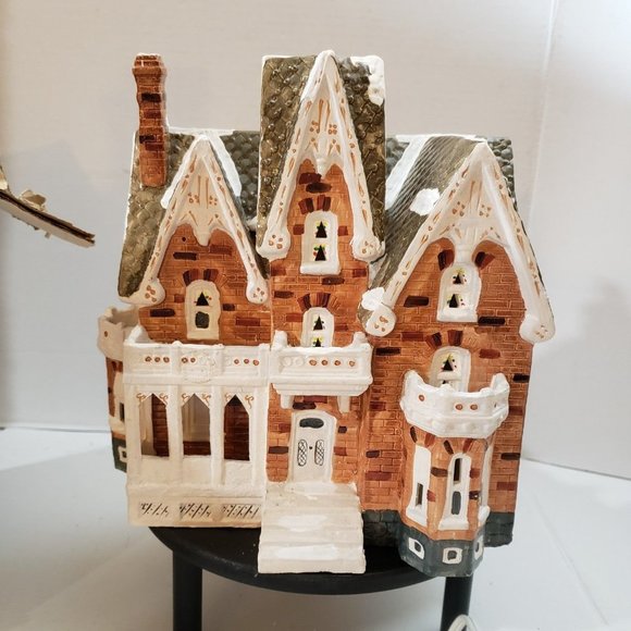 Department 56 Other - Department 56 Haversham House 1985